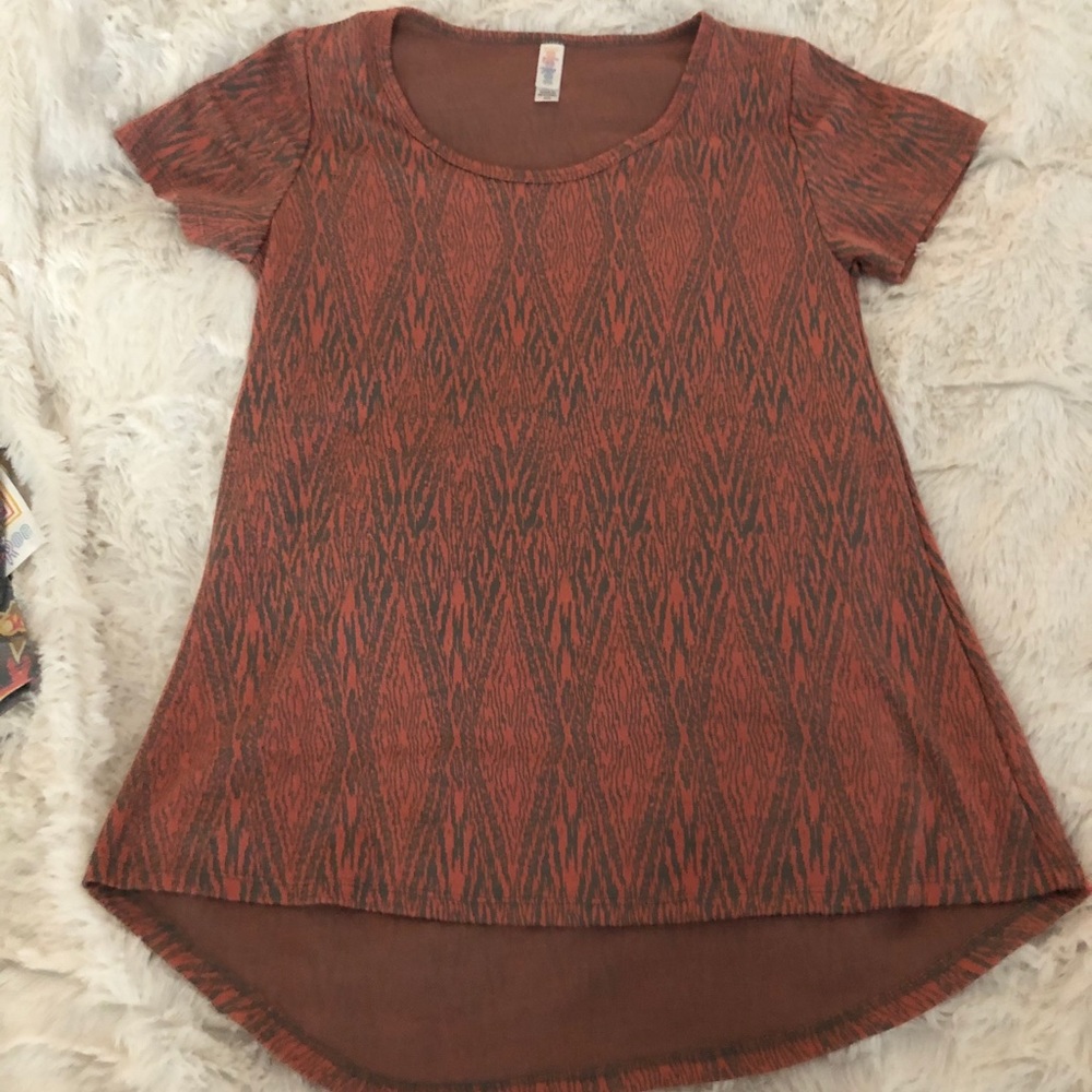 🔴3/$10🔴 Lularue classic tee🔴3/$10🔴